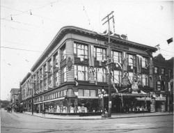 Ogilvy Building circa 1919
