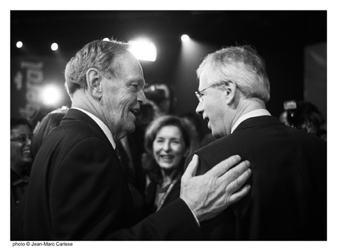Jean Chrétien and Stéphane Dion at the 2006 Liberal Leadership Convention. PHOTO: JEAN-MARC CARISSE
