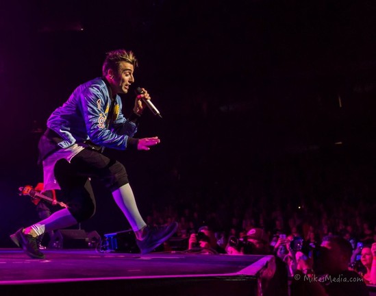 Slideshow: Get Close to Hedley at the CT Centre