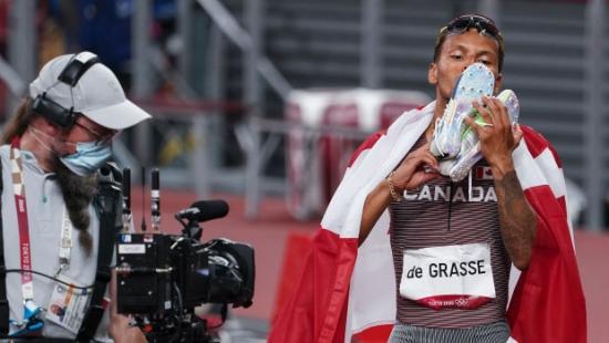 De Grasse unleashes ‘wow’ factor
