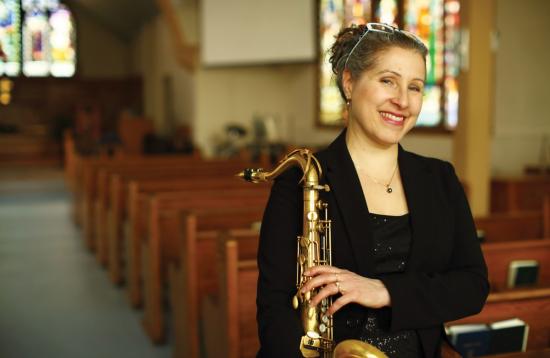 Davina Pearl and the Power of Live Music