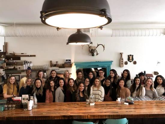 Gals That Brunch Ottawa Tightens Community with Female Focused Events 
