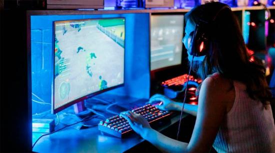 The Future of Online Gaming in Canada: Online Casino Perspective