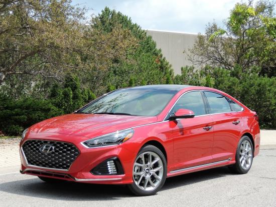 Hyundai continues to refine popular mid-size Sonata