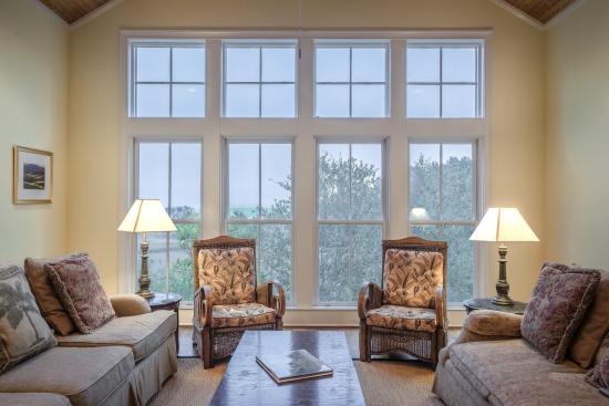 How to select the best Mississauga window company
