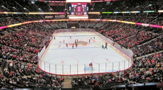 Pizza, seat-warmers and another Sens’ loss.