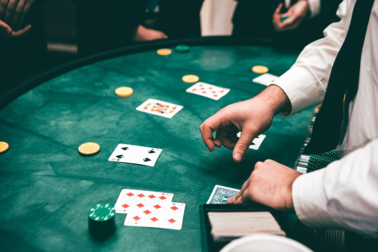 How To Teach online casino for real money Like A Pro