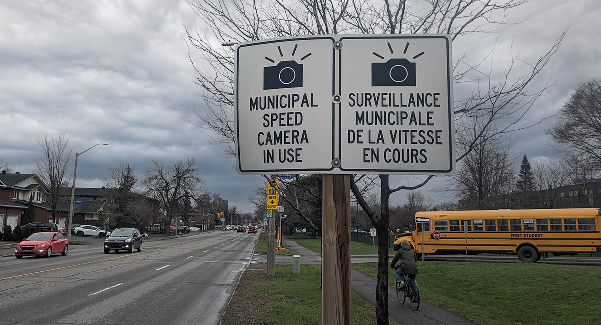 Signage alerting drivers to the use of Municipal Speed Cameras in Ottawa
